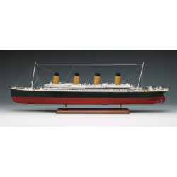 TRANSATLANTICO R.M.S. TITANIC 1/250